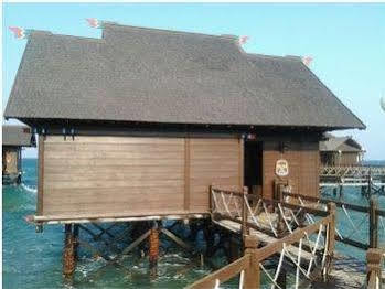 Pulau Ayer Resort And Cottages Джакарта Екстериор снимка